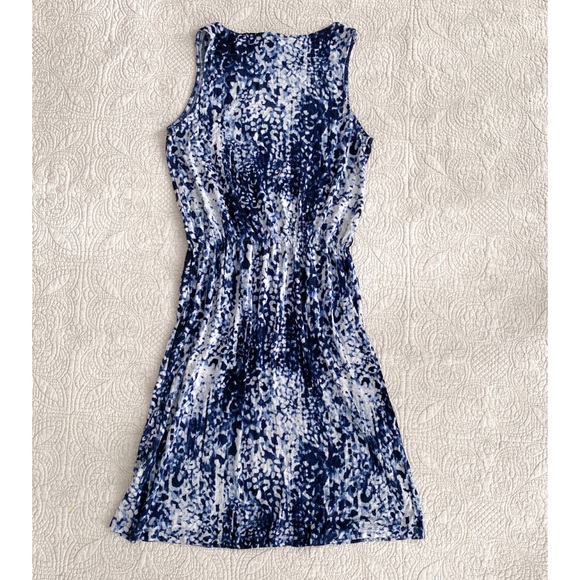 H&M Summer Dress - Picture 2 of 4